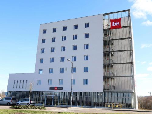 Bourgoin-Jallieu Hotel | Ibis Bourgoin Jallieu Medipole