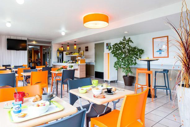 Chatellerault Hotel | ibis budget Chatellerault Nord
