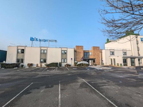 Clermont-Ferrand Hotel | Ibis Budget Clermont Ferrand - Le Brezet - Aeroport