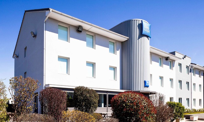 Riom Hotel | Ibis Budget Clermont Ferrand Nord Riom