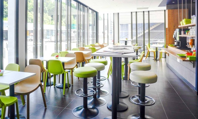 Poitiers Hotel | ibis budget Poitiers Centre Gare