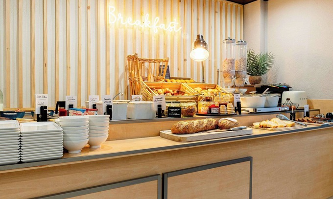 Cognac Hotel | ibis Cognac Centre