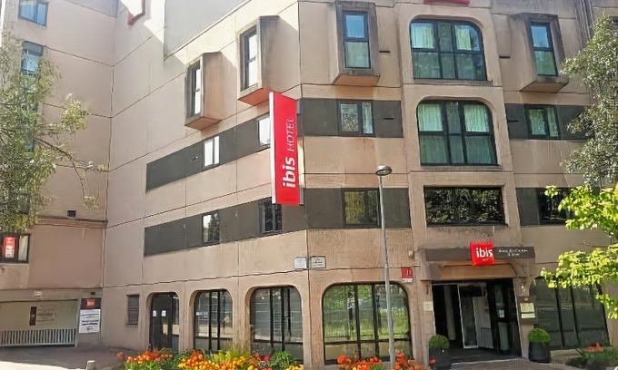 Centre Ville Rive Gauche Hotel | Ibis Rouen Centre Rive Gauche St Sever
