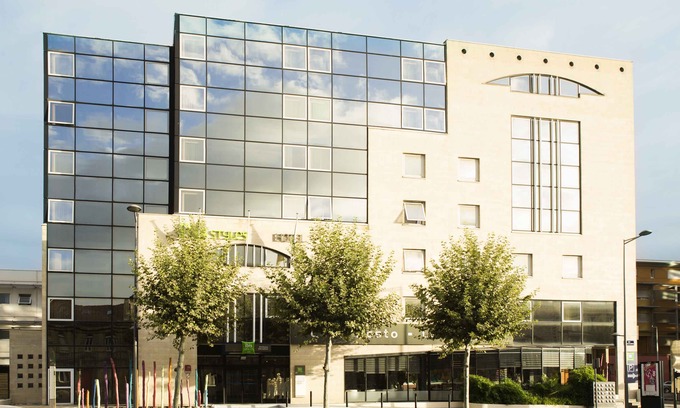 Saint-Bruno - Saint-Victor Hotel | Ibis Styles Bordeaux Centre Mériadeck