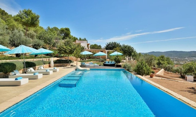 Sant Antoni de Portmany Villa | Ibiza: Luxury Villa With Stunning Pool (12)