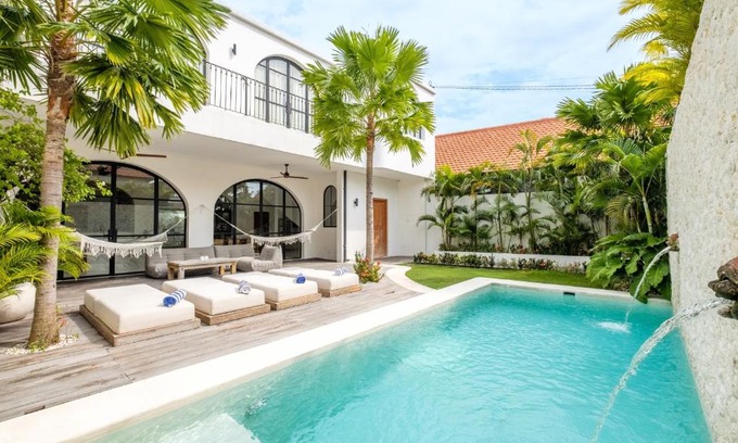Berawa Villa | Ibiza Villa