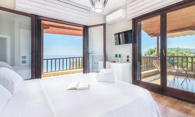 Kassandra Villa | Iconic PRIVE beachfront villa Mola Kaliva