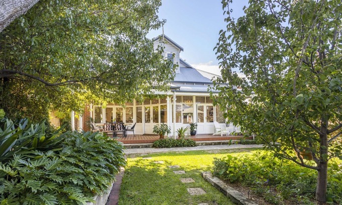 Mount Lawley House | Iconic renovated federation home on Mt Lawley's prettiest street. WIFI & Parking
