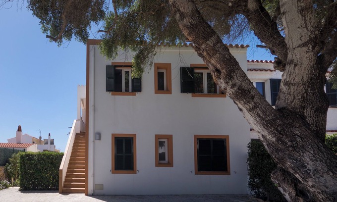 Cala'n Bosch Apartment | Ideal apartment close to the Artrutx lighthouse and its beaches.