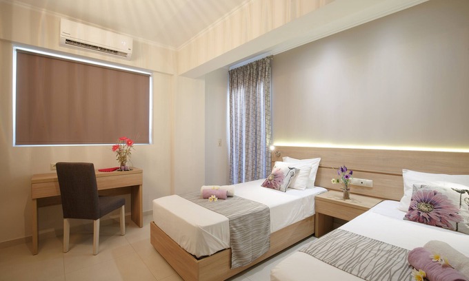 Monopari Hotel | Ideal destination for relaxing holidays, full of sunshine & light blue waters!