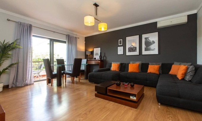 Manique de Baixo Apartment | Ideal for Cascais & Sintra