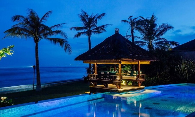 Ketewel Villa | Idyllic 4BR Beach Front Villa Set In Pabean Beach! 9Min Drive To Bali Safari!