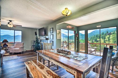 Venner Ranch Estates House | Idyllic Cabin with Grill and Panoramic Mtn Views!