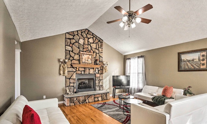 Luray Cottage | Idyllic Luray Cottage w/ Deck & Mtn Views!