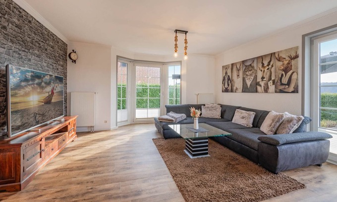 Neu Sallenthin House | Idyllic vacation home with garden, lake proximity and plenty of space for families