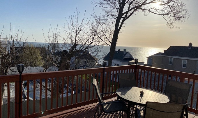 Revere Apartment | Ikram's Place so close to Boston, Subway & Logan international Airport