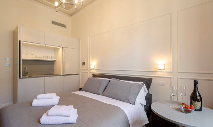 Duomo Apartment | Il Magnifico Suite A