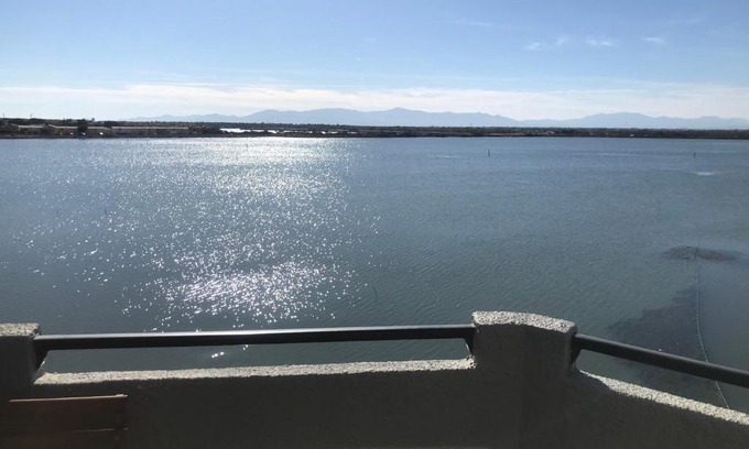 Le Barcares Apartment | Ile du Cap Couladère - Vue magnifique lac marin - Baignoire Jaccuzi - Complexe piscine, sportif, animations