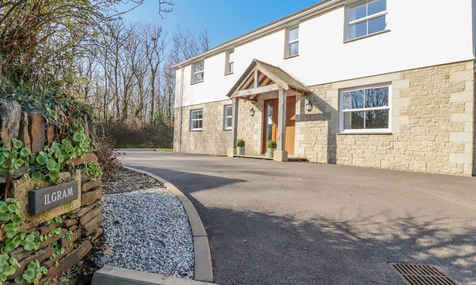 St. Newlyn East Cottage | ILGRAM, family friendly, country holiday cottage in St Newlyn East