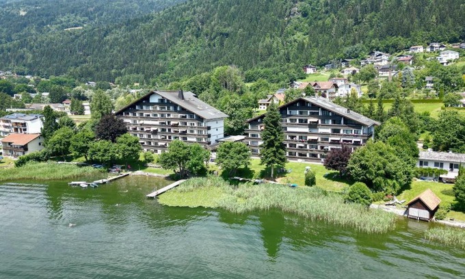 Steindorf am Ossiacher See Apartment | ILSE Seeblick Appartement Haus Hänsel u Gretel am Ossiacher See mit direktem Seezugang, Hallenbad