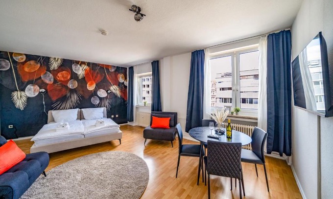 Mitte Apartment | Im Herzen Hannovers 3min City 45m² 1 Zimmer Aufzug