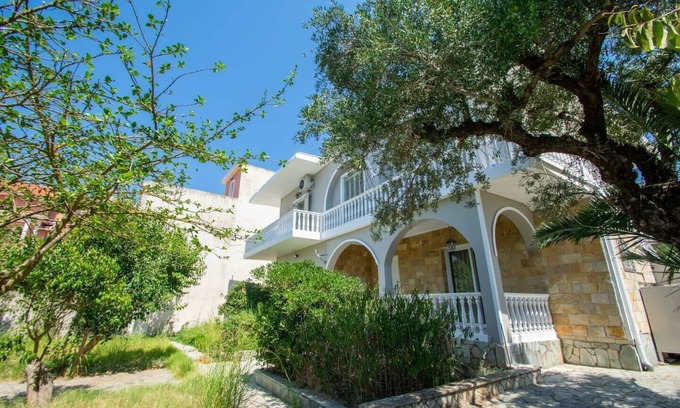 Kalamaki Apartment | Immaculate 1-Bed House in Zakynthos