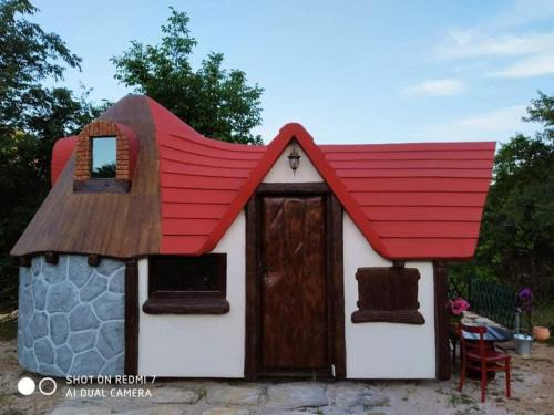 Skradin House | Immaculate 2-Bed Cottage near Krka Waterfalls