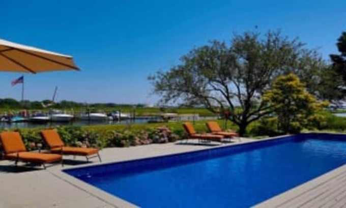 Water Mill Villa | Immaculate 3 BR Ranch Home WestHampton