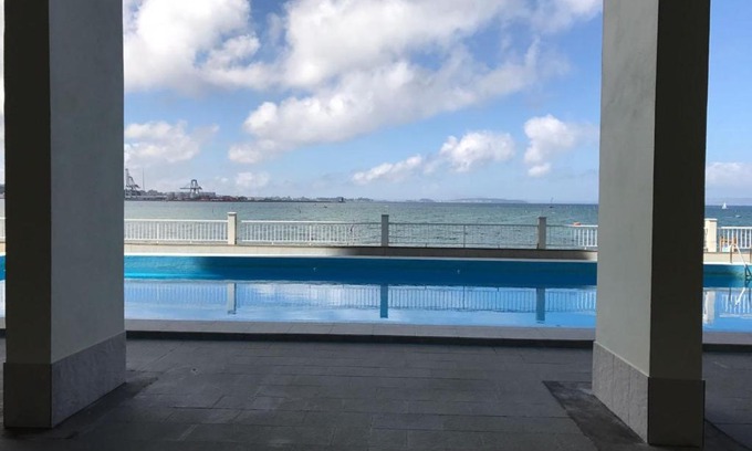 Vilagarcia de Arousa Apartment | Impecable piso encima playa Galicia