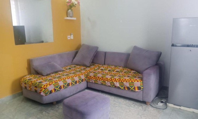 Ogbodjo House | Impeccable Comfortable One Bed Apartment in Accra