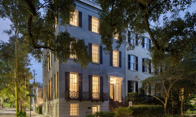 Historic Downtown Savannah House | Impeccable Luxury Mansion on Lovely, Quiet Pulaski Square by Lucky Savannah