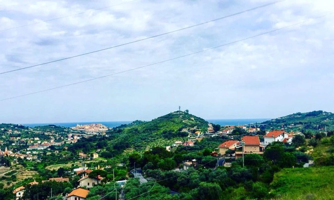 Imperia Villa | Imperia Villa with jade 5 mn from the sea