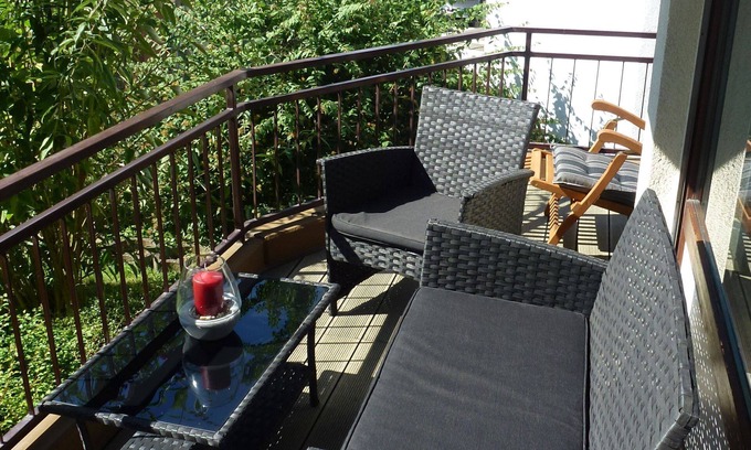Ueberlingen Condo | In 2014 completely renovated, bright and decorated geschmackfoll 2Zimmerwohnung