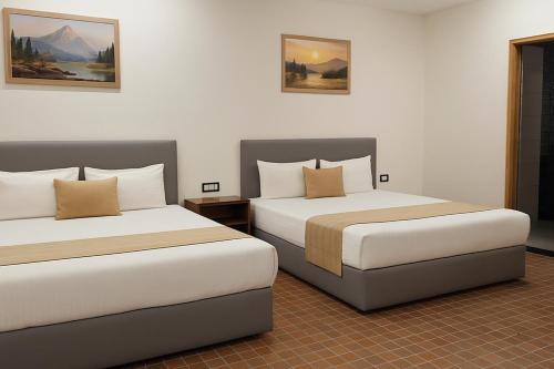 Candolim Hotel | In GOA Three Bedroom Penthouse with Kitchen