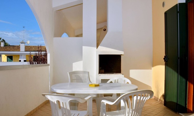 Bibione Lido del Sole Apartment | In Lido del Sole area we offer apartments in Villaggio Leopardi, a recently built holiday camp with