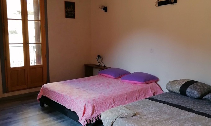 Mollans-sur-Ouveze Apartment | IN PROVENCE IN MOLLANS STUDIO AND APARTMENT