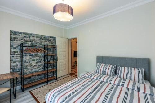 Cihangir Apartment | In the center of Taksim and Galataport 3 Bedrooms 1 Living Room in Apartment