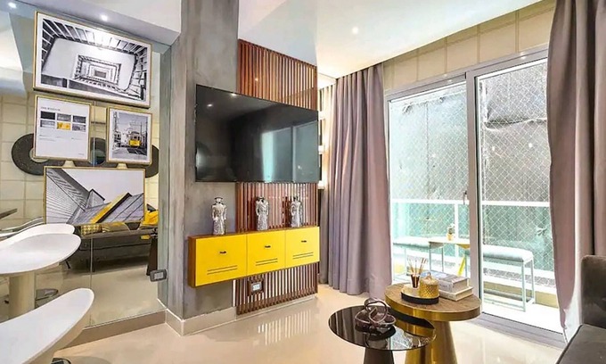 Downtown Santo Domingo House | In The City Center Modern Apartment! Pool&Gym