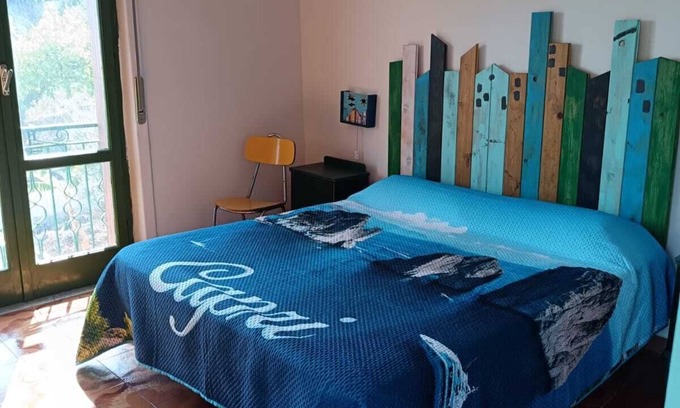 Torre del Greco House | In the countryside, a cozy retreat for peaceful moments near Mount Vesuvius.