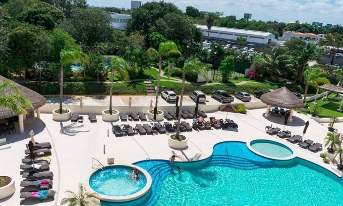 Cancun Apartment | Incredible 2BR Apartment-Pool & jacuzzi