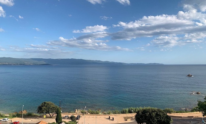 Ajaccio Apartment | Incredible sea view - close to the beach - F3 - sleeps 5 - Route des sanguinaires