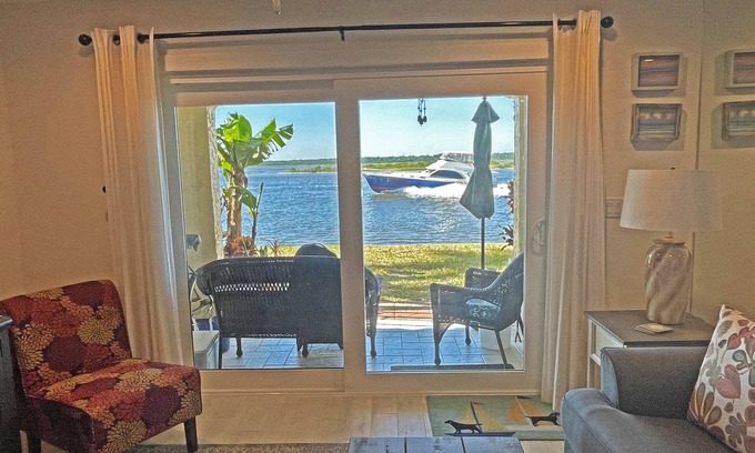 Crescent Beach Condo | Incredible Waterfront Townhome With The Beach Right Across The Street