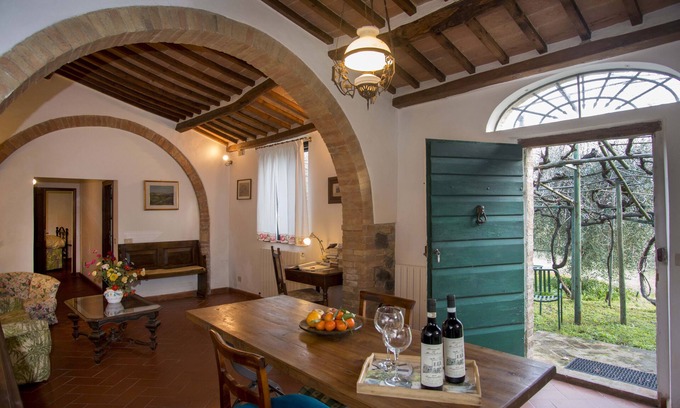 Montalcino Other | Independent apartment for 2 people with private patio