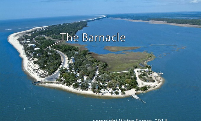 Indian Pass House | Indian Pass Fun, Private & Cozy Beach Cottage-The Barnacle