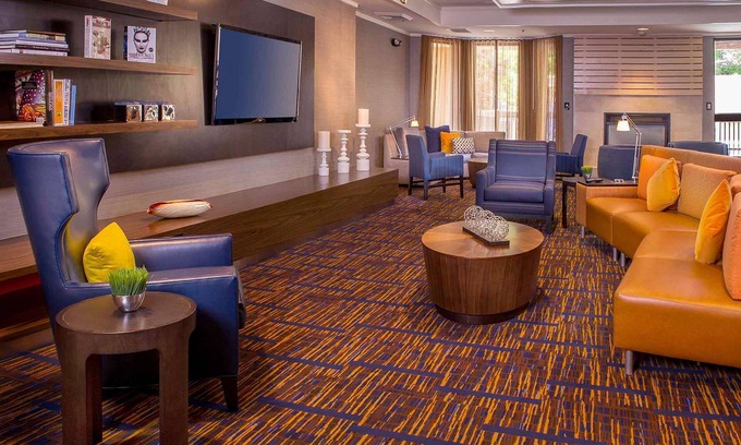 Durham Hotel | Indulge in Shopping at Southpoint Mall! Parking, Pool, Pet-friendly, Parking!