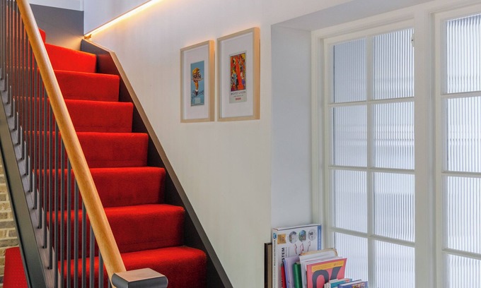 Islington Apartment | Industrial Chic 1BD Stable Conversion, Kings Cross