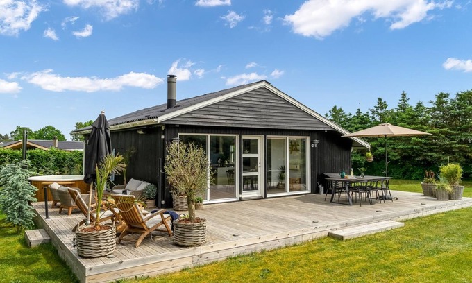 Oster Hurup House | "Ingiald" - 600m from the sea by Interhome
