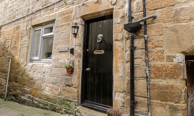 Whitby Cottage | INGLENOOK COTTAGE, pet friendly, character holiday cottage in Whitby