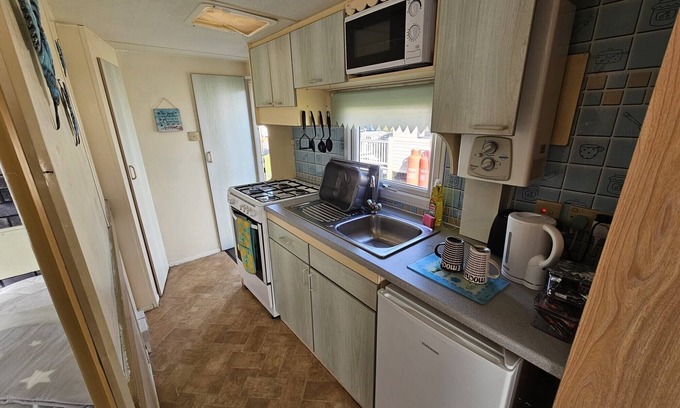 Ingoldmells House | Ingoldmells - House - Sleeps 6 - Seaside - Parking