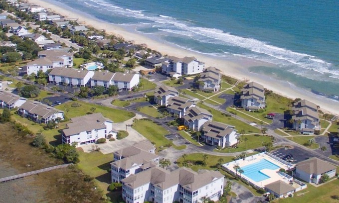 Pawleys Island Condo | Inlet Point 15B, Beautifully Furnished Condo, Near Beach & Creek